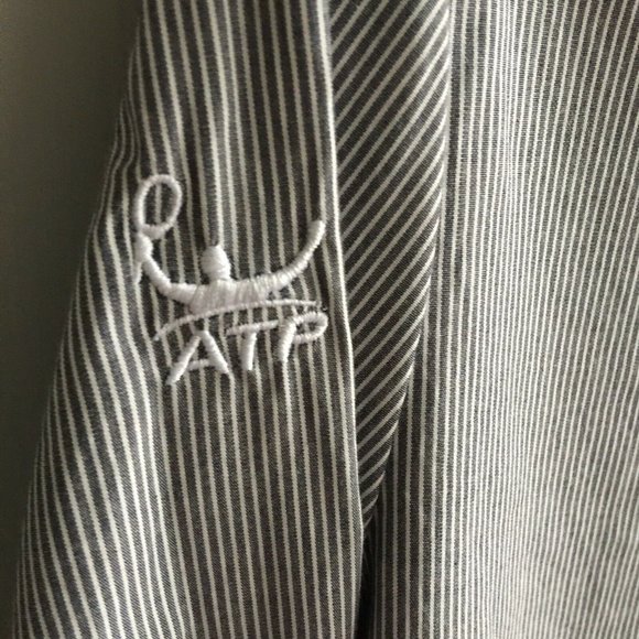 NEW Lacoste Gray Striped Button Shirt Size 40 US Large 8 ATP Branded Tennis EP - Picture 3 of 4